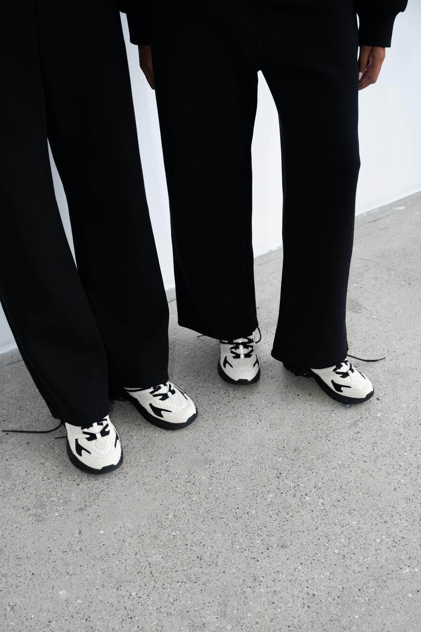 ARKK Main Line Gravity | Cream Black | Men Gravity